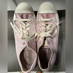 CONVERSE ALL STAR SNEAKERS